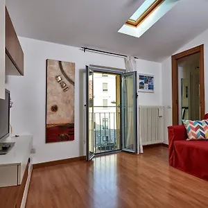 https://la-chiave-di-volta.it-lombardy.com